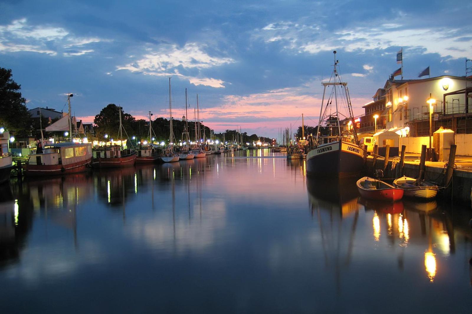 Ferienhaus Stoertebeker Rostock Exteriör bild